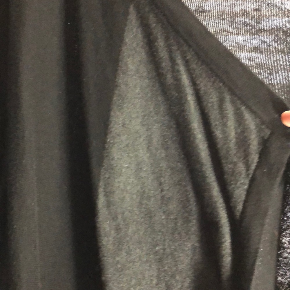 Used Cardigan - Picture 2 of 6